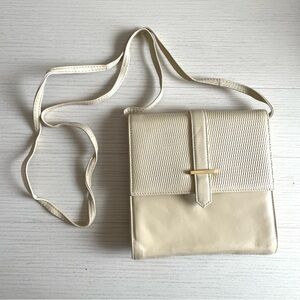 Vintage Saks Fifth Avenue Leather Elegant Cream neutral Shoulder Bag